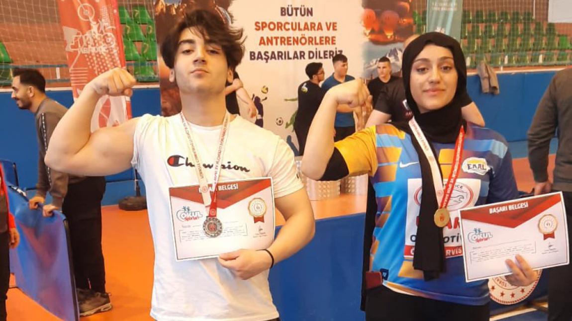 Bilek Güreşinde Türkiye Şampiyonasındayız